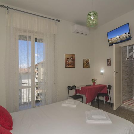 Aliante Turist House Bed & Breakfast Пиза Екстериор снимка