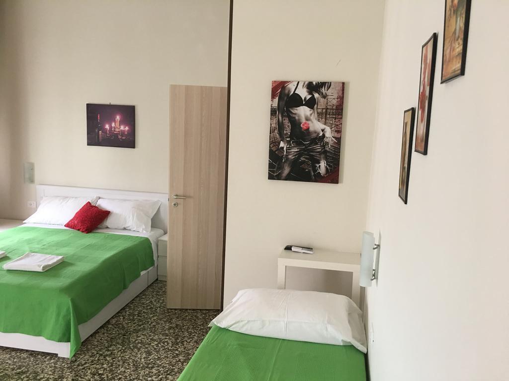 Aliante Turist House Bed & Breakfast Пиза Екстериор снимка